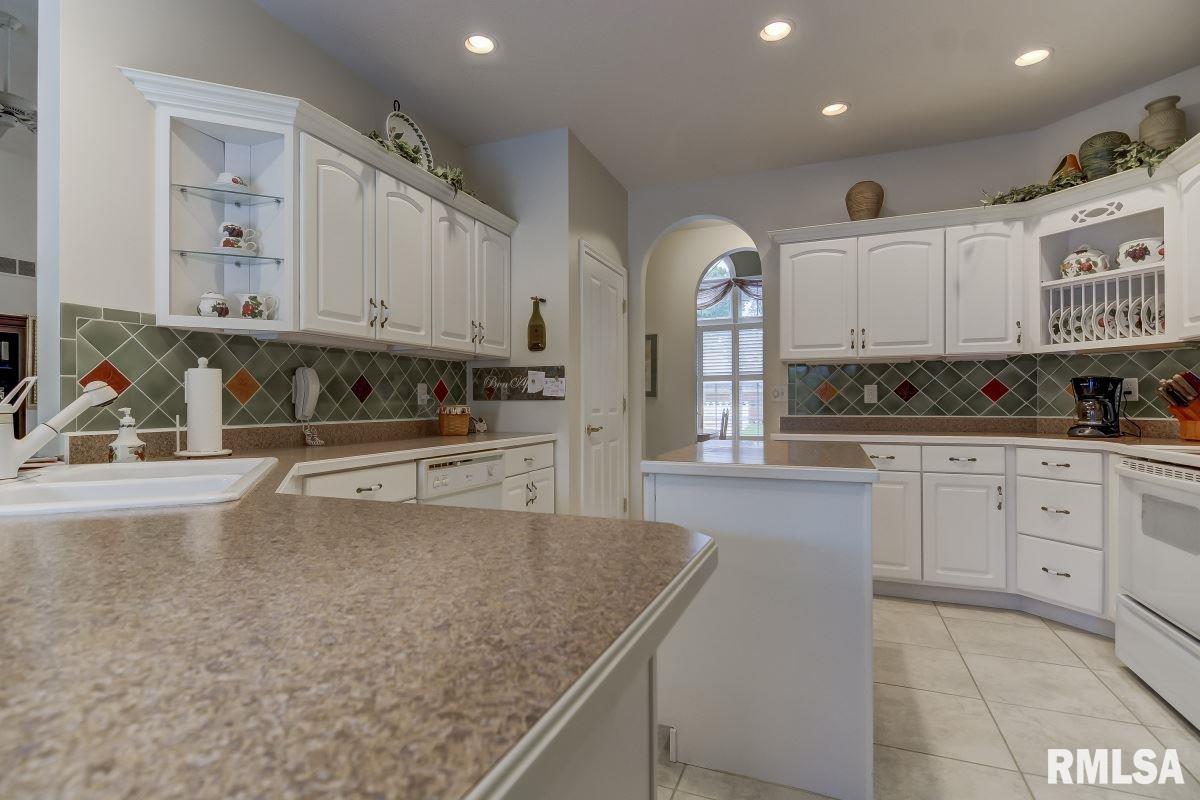 2031 West Laurel Street Springfield, IL 62704 - Photo 14 of 36 Gallery Image 14