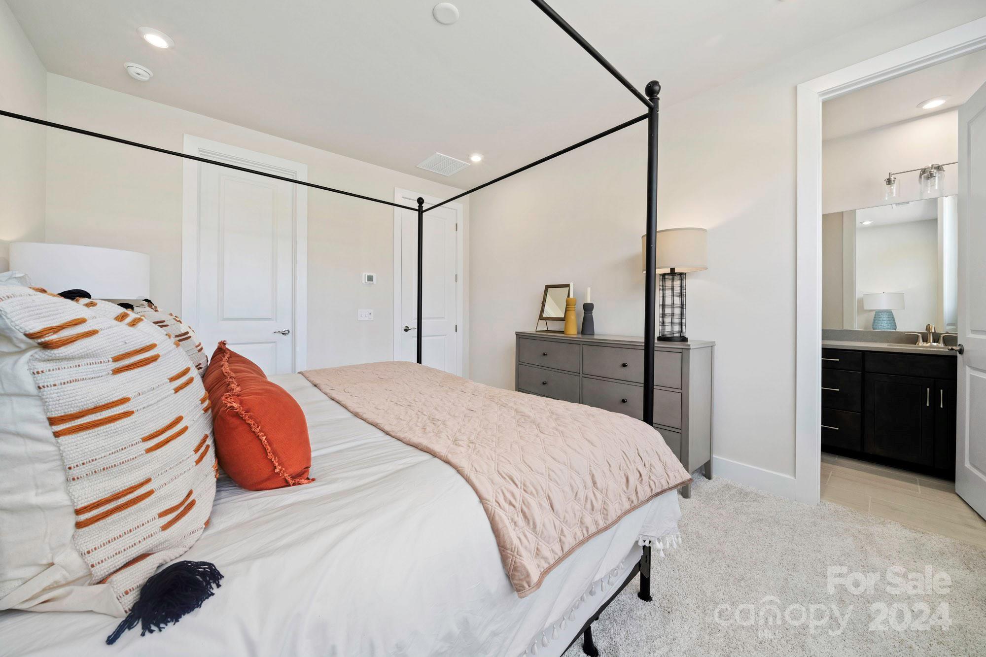 2043 Evolve Way Charlotte, NC 28205 - Photo 16 of 28