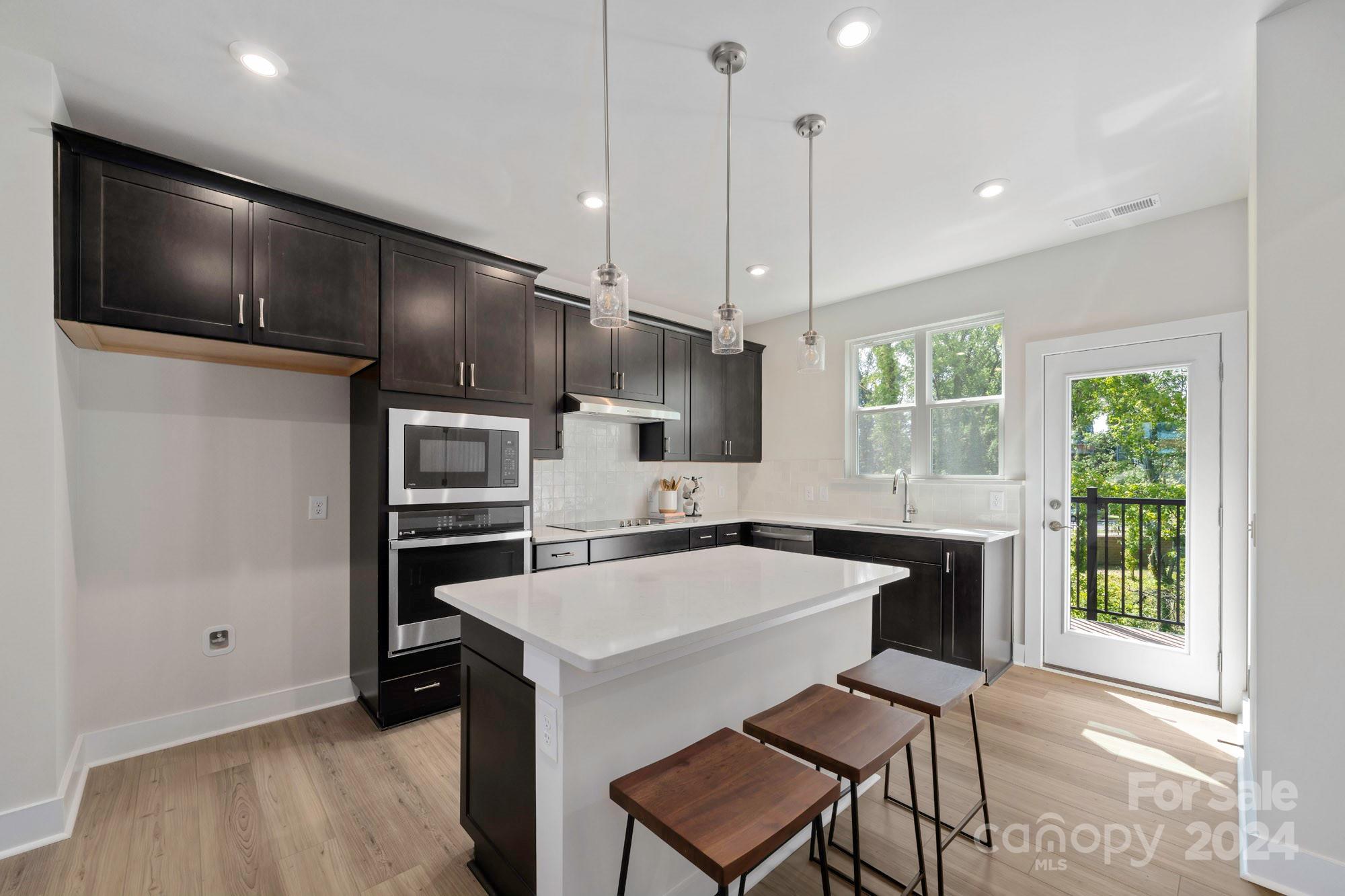 2043 Evolve Way Charlotte, NC 28205 - Photo 2 of 28