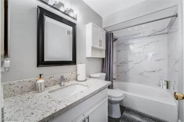 $2,300 | 3450 Erva Street, Unit 230, Las Vegas, NV 89117