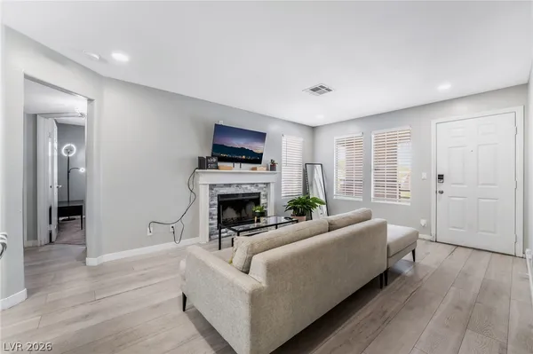 $2,300 | 3450 Erva Street, Unit 230, Las Vegas, NV 89117