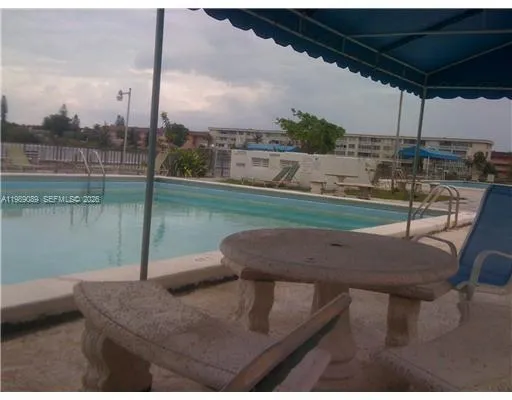 $1,700 | 1351 Northeast Miami Gardens Drive, Unit 1723E, Miami, FL 33179