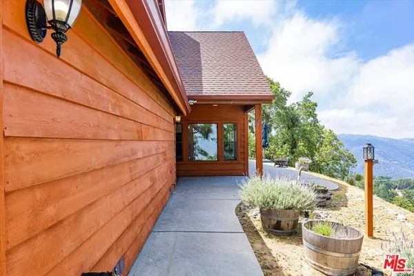 $500,000 | 28081 Deertrail Drive, Tehachapi, CA 93561