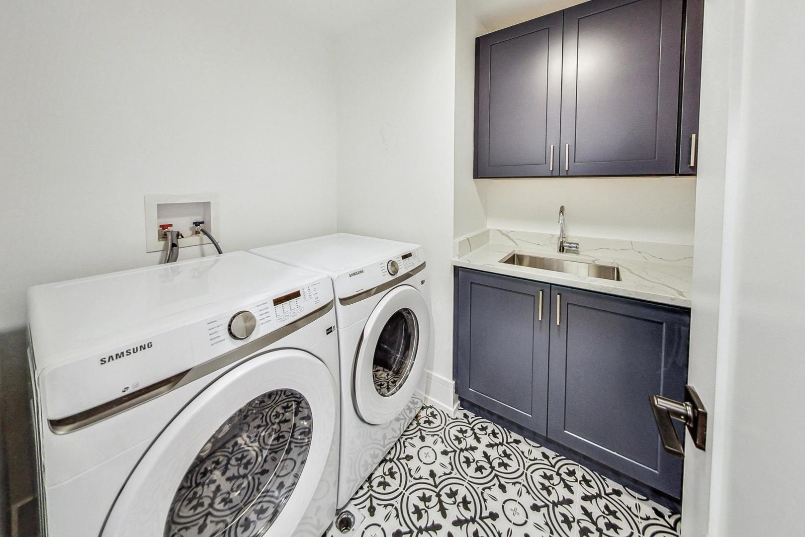 1619 West Byron Street Chicago, IL 60613 - Photo 26 of 42