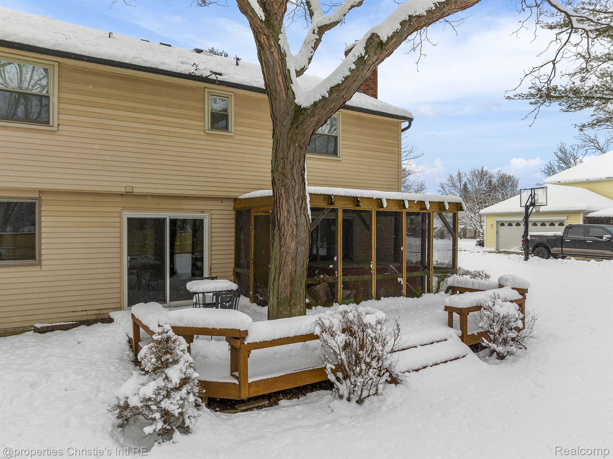 5199 Aintree Road Rochester, MI 48306 - Photo 41 of 44 Gallery Image 41