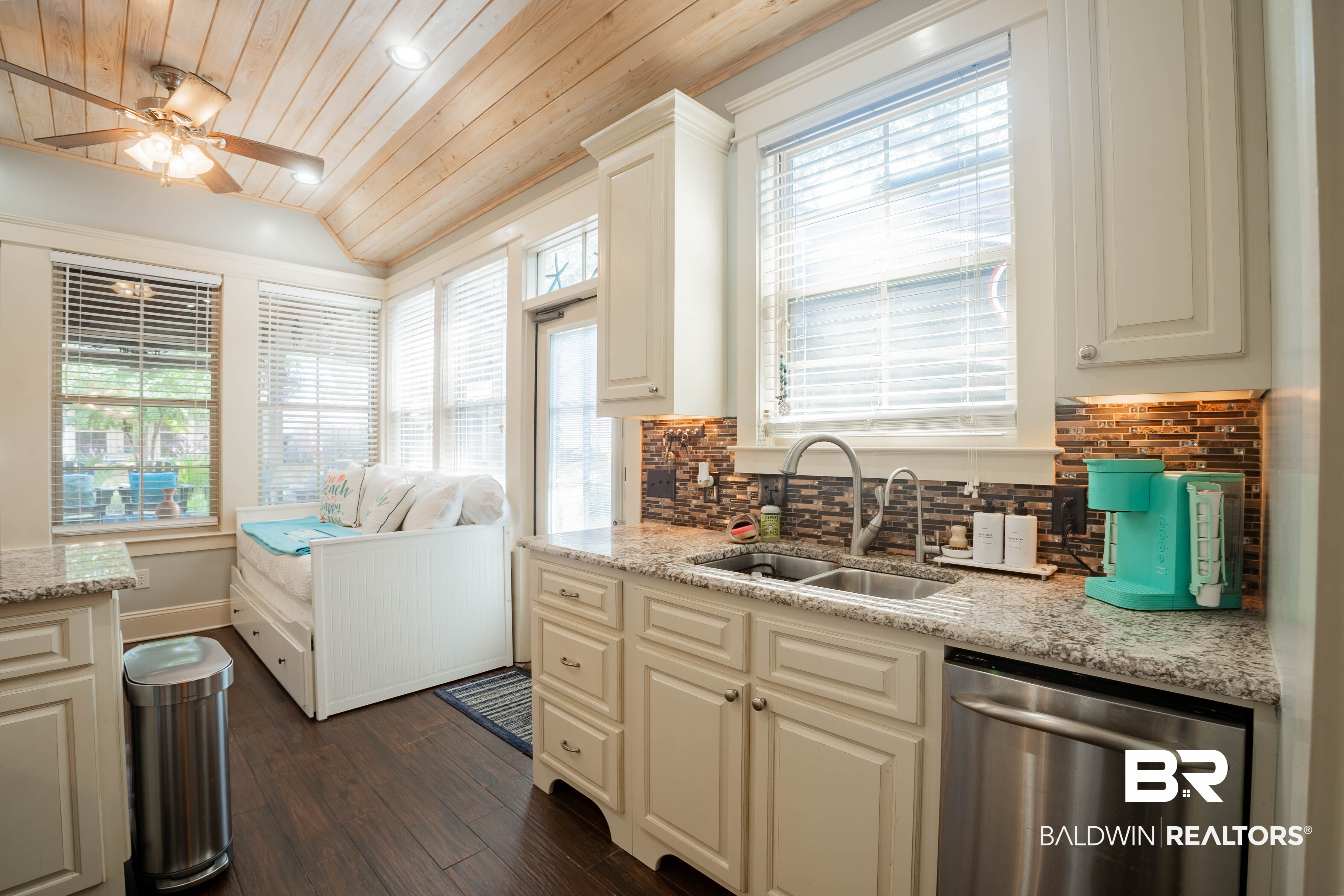 28888 Canal Road, Unit 38 Orange Beach, AL 36561 - Photo 7 of 27 Gallery Image 7