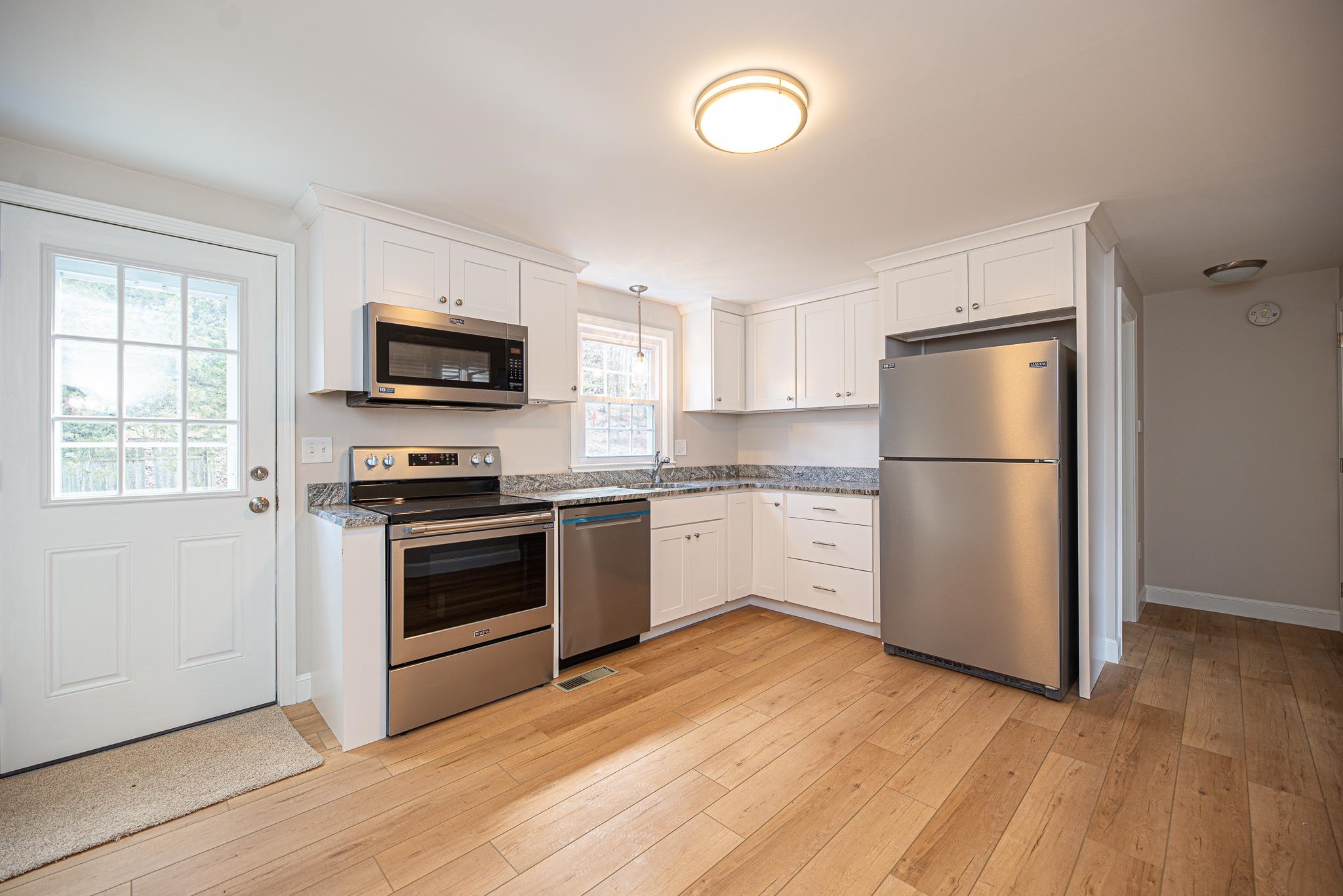 15 Townhouse Road Allenstown, NH 03275 - Photo 8 of 39