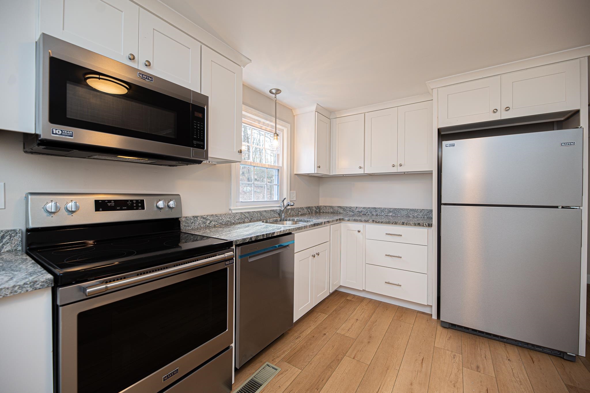 15 Townhouse Road Allenstown, NH 03275 - Photo 10 of 39