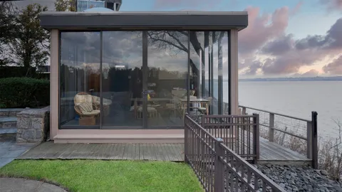 $8,999,000 | 20 Martin Court, Great Neck, NY 11024