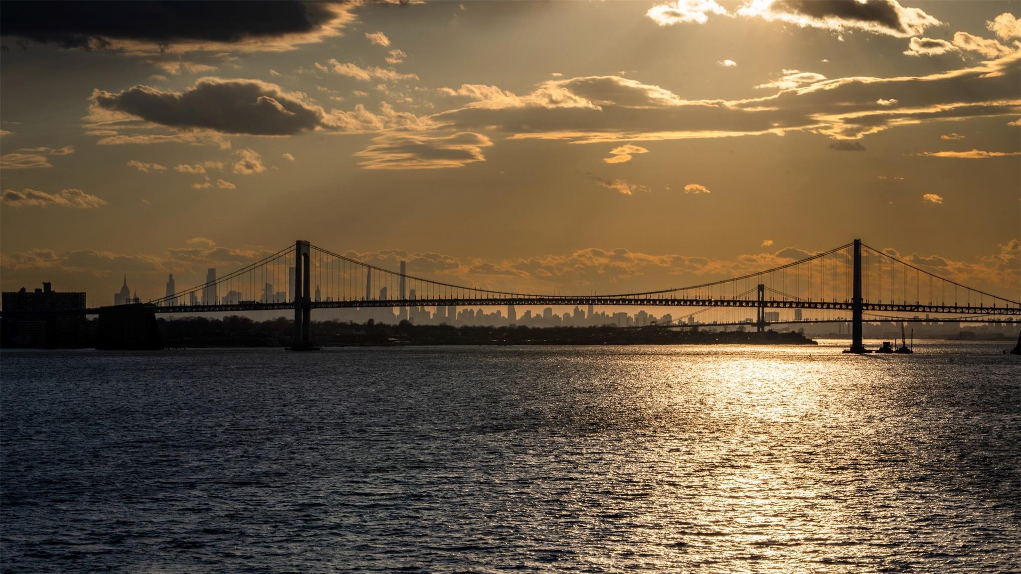 20 Martin Court Great Neck, NY 11024 - Photo 9 of 26