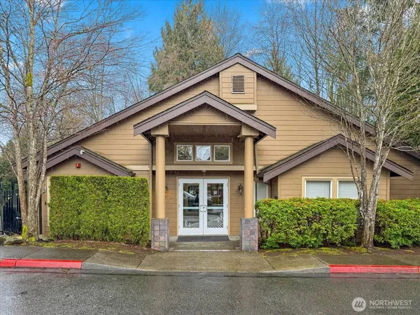 $385,000 | 18930 Bothell Everett Highway, Unit B103, Bothell, WA 98012