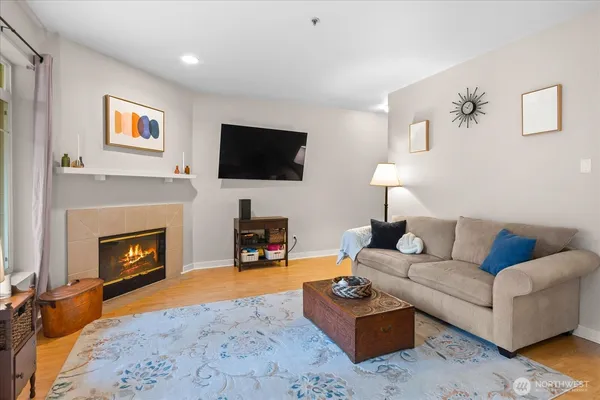 $385,000 | 18930 Bothell Everett Highway, Unit B103, Bothell, WA 98012