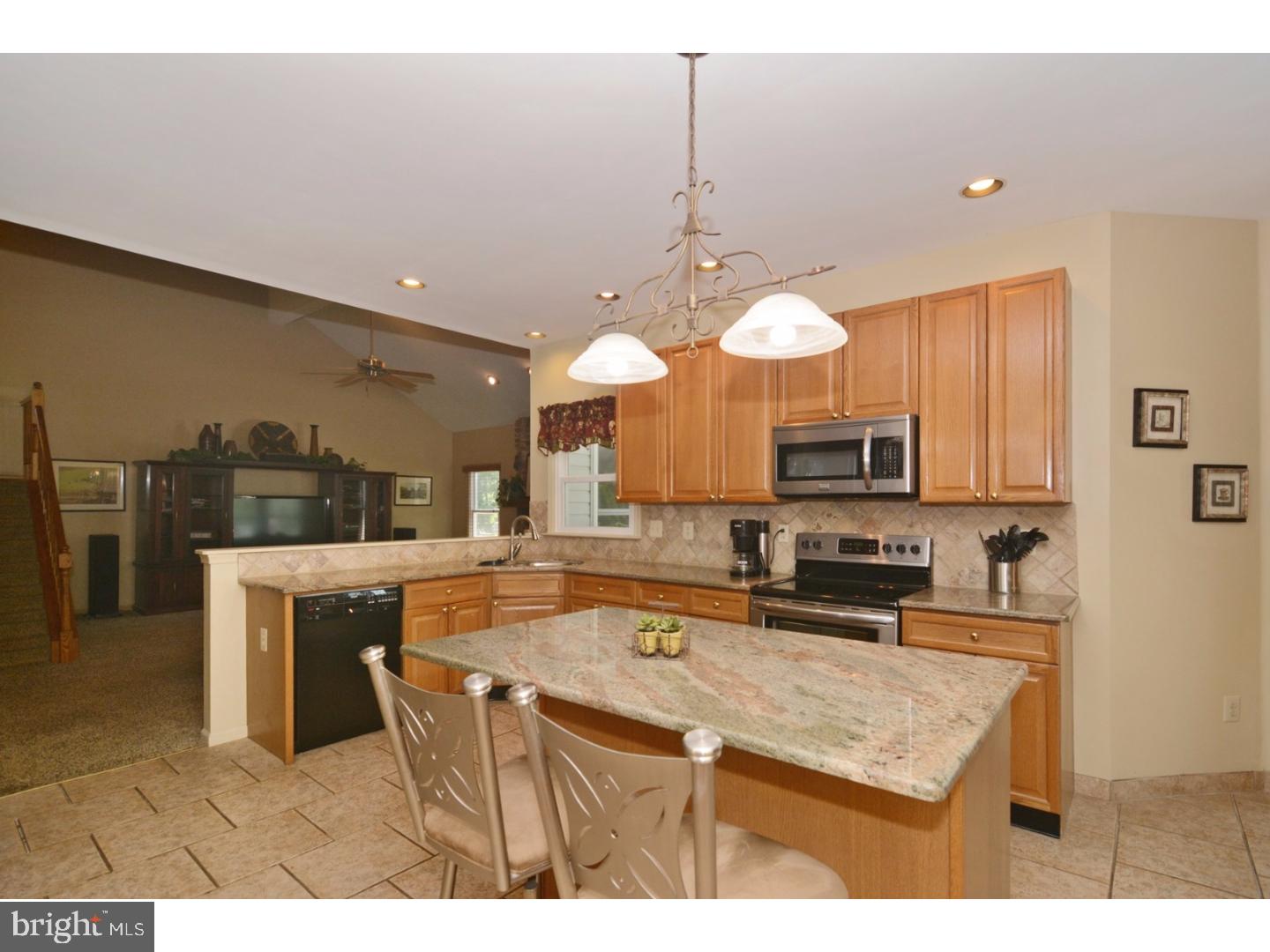2268 Warner Road Lansdale, PA 19446 - Photo 5 of 25 Kitchen