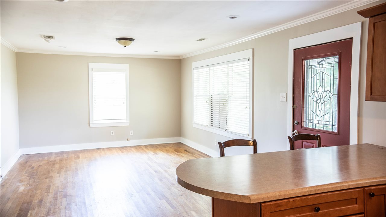 8916 Deadfall Road Millington, TN 38053 - Photo 5 of 13 Room for 4 or 5 at Breakfast Bar. Bosch Dishwasher, Microwave over Gas Stove, Kenmore Refrig.