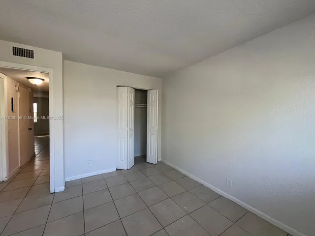 $1,590 | 4160 Northwest 21st Street, Unit 211F, Lauderhill, FL 33313