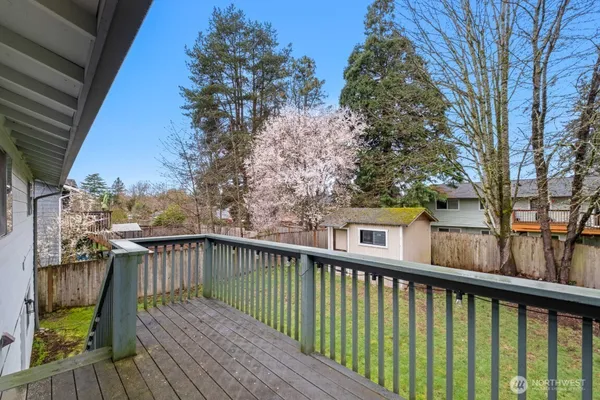 $3,800 | 4003 229th Place Southwest, Mountlake Terrace, WA 98043