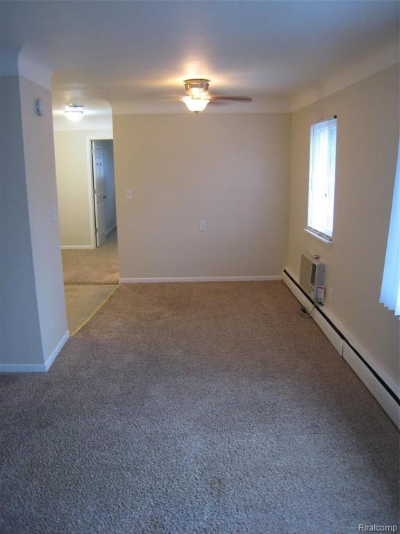 327 Lysander Street, Unit 8 Rochester, MI 48307 - Photo 4 of 10