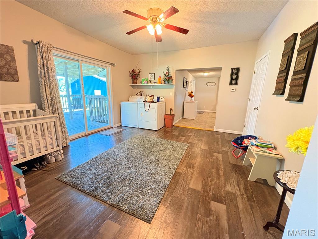 101 Mor Wilsonville, IL 62093 - Photo 12 of 34