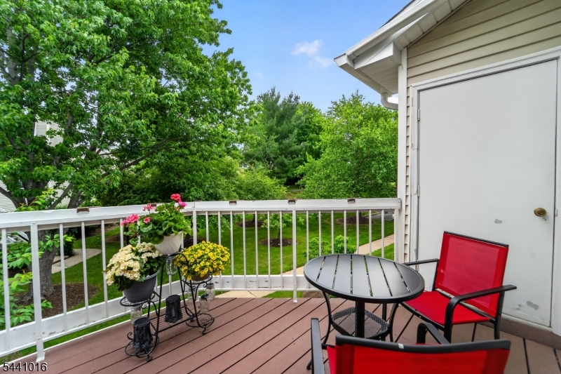 78 Mayfield Road Bedminster, NJ 07921 - Photo 18 of 21