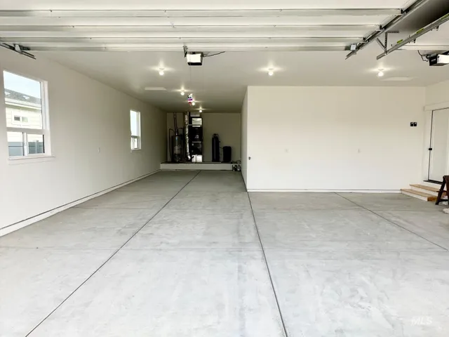 $594,900 | 820 Salmon Drive, Heyburn, ID 83336