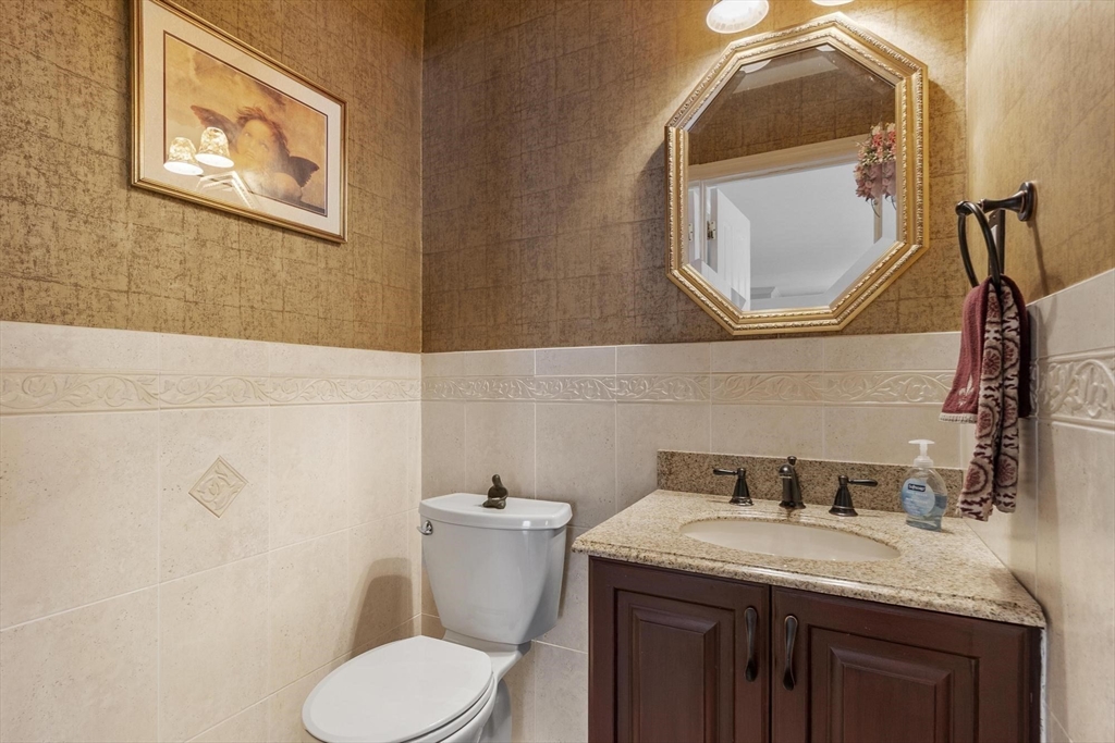 216 Rangeway Road, Unit 164 Billerica, MA 01862 - Photo 16 of 42