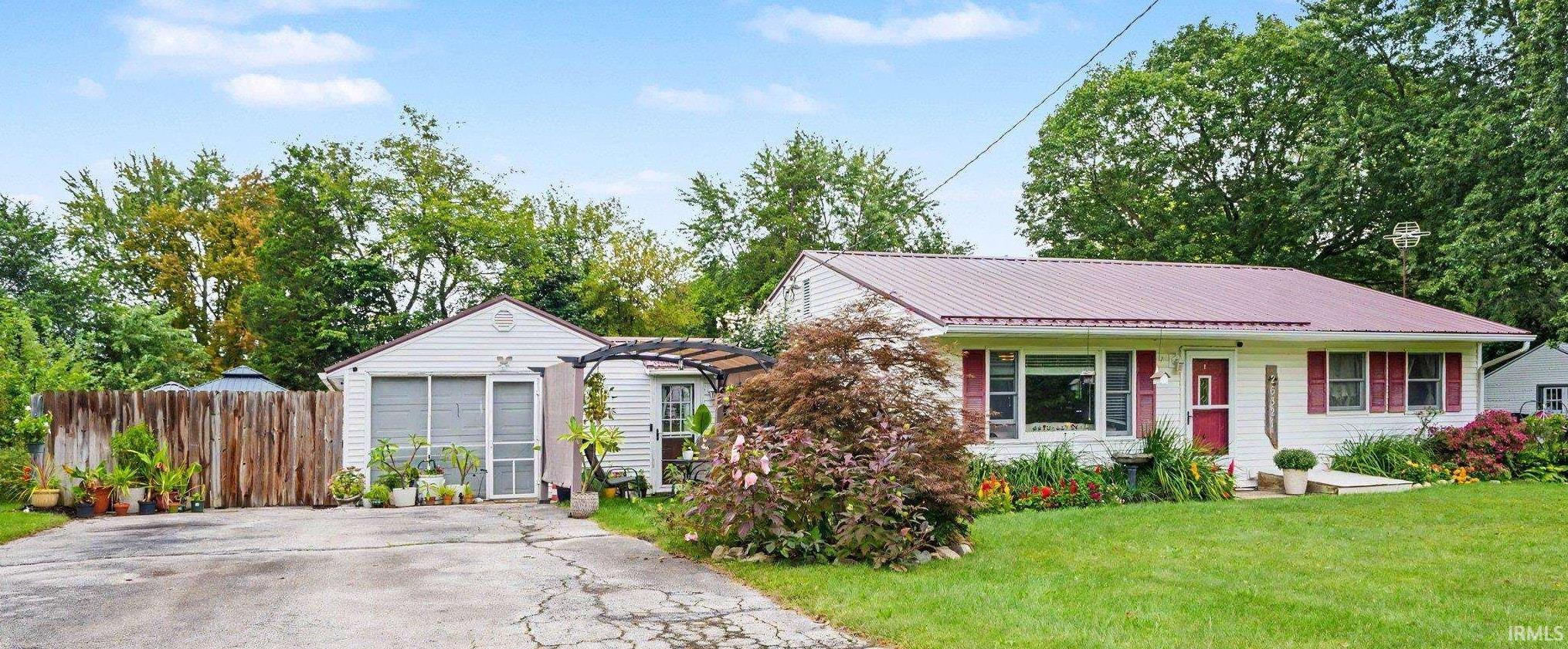 26321 Leland Road Elkhart, IN 46514 - Photo 2 of 15 Gallery Image 2