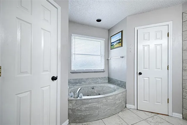 $2,500 | 1410 Spyglass Drive, Mansfield, TX 76063