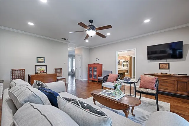 $2,500 | 1410 Spyglass Drive, Mansfield, TX 76063