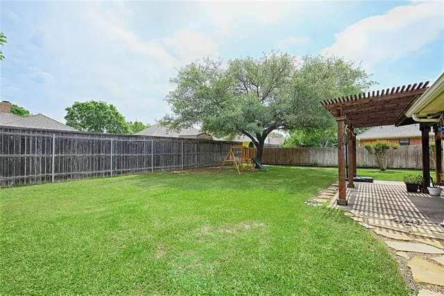 $2,500 | 1410 Spyglass Drive, Mansfield, TX 76063