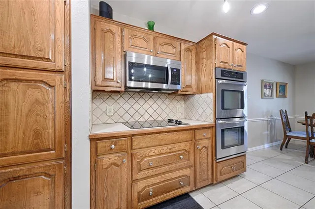 $2,500 | 1410 Spyglass Drive, Mansfield, TX 76063