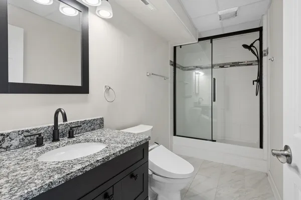 $710,000 | 24 Beverly Lane, Hawthorn Woods, IL 60047