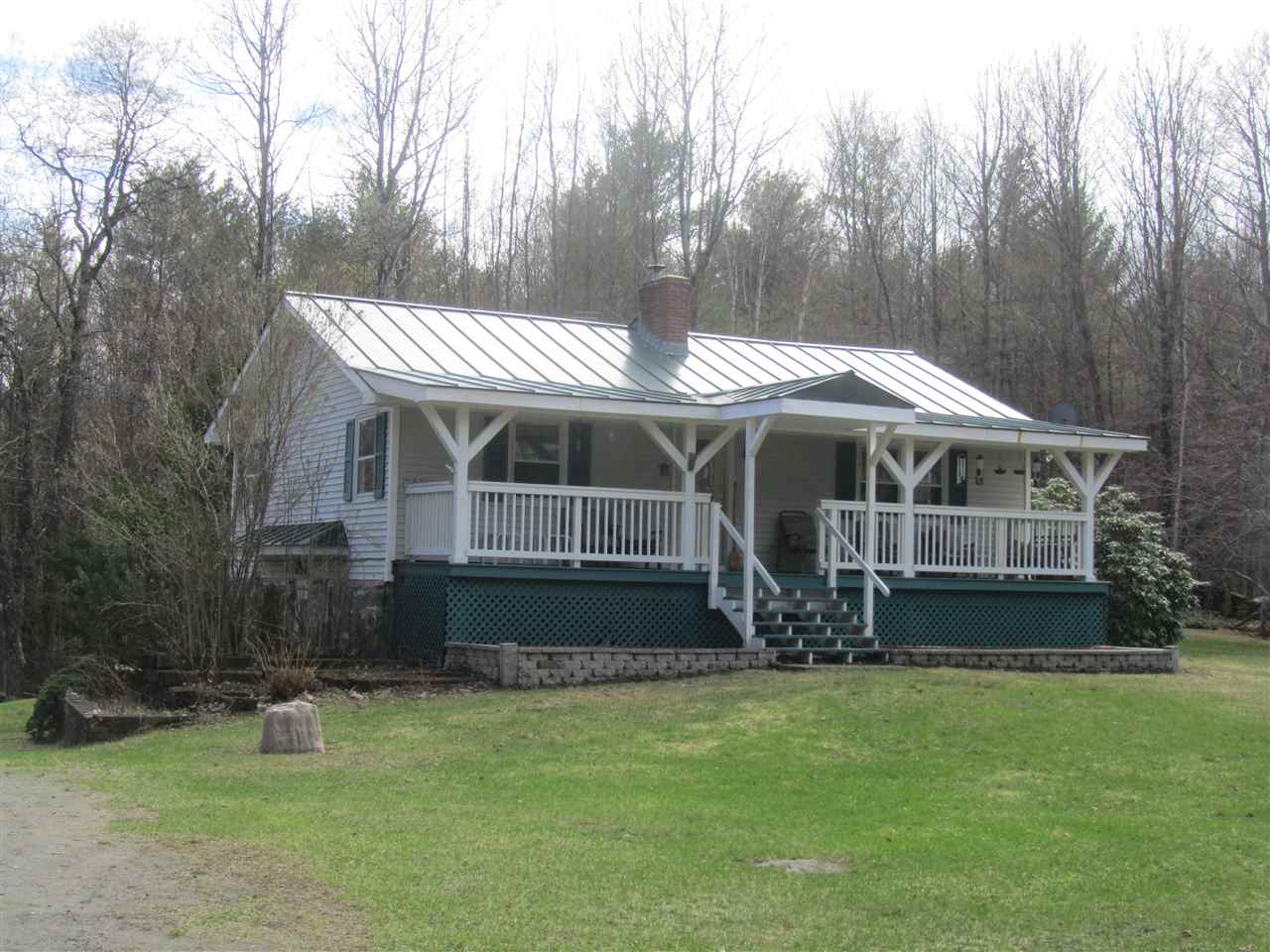 34 Gee Hill Road Tunbridge, VT 05068 - Photo 1 of 25