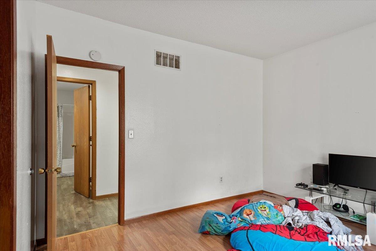 2120 South 13th Street Springfield, IL 62703 - Photo 12 of 26