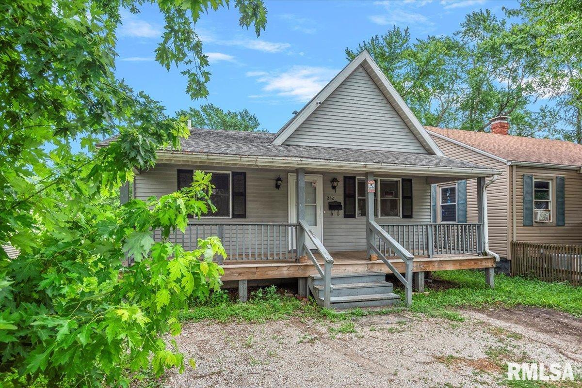 2120 South 13th Street Springfield, IL 62703 - Photo 3 of 26