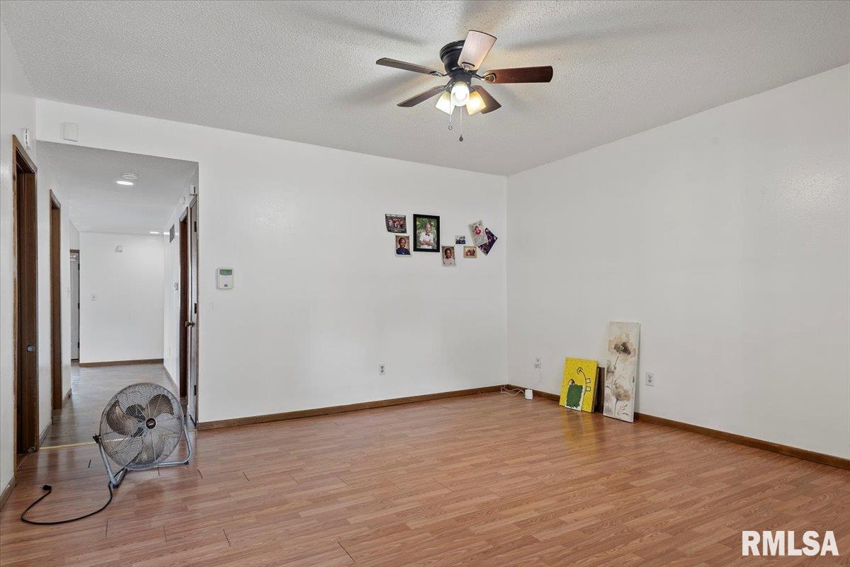 2120 South 13th Street Springfield, IL 62703 - Photo 4 of 26