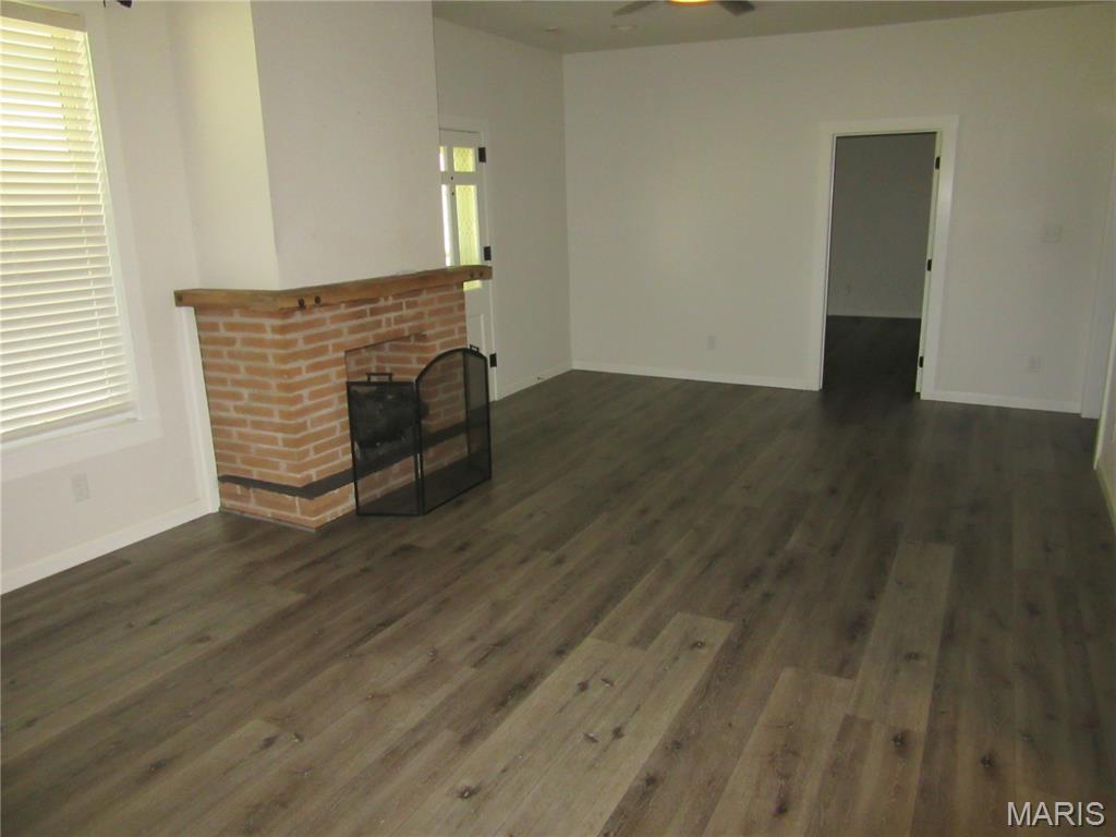 2744 Barron Road Poplar Bluff, MO 63901 - Photo 7 of 21 Gallery Image 7