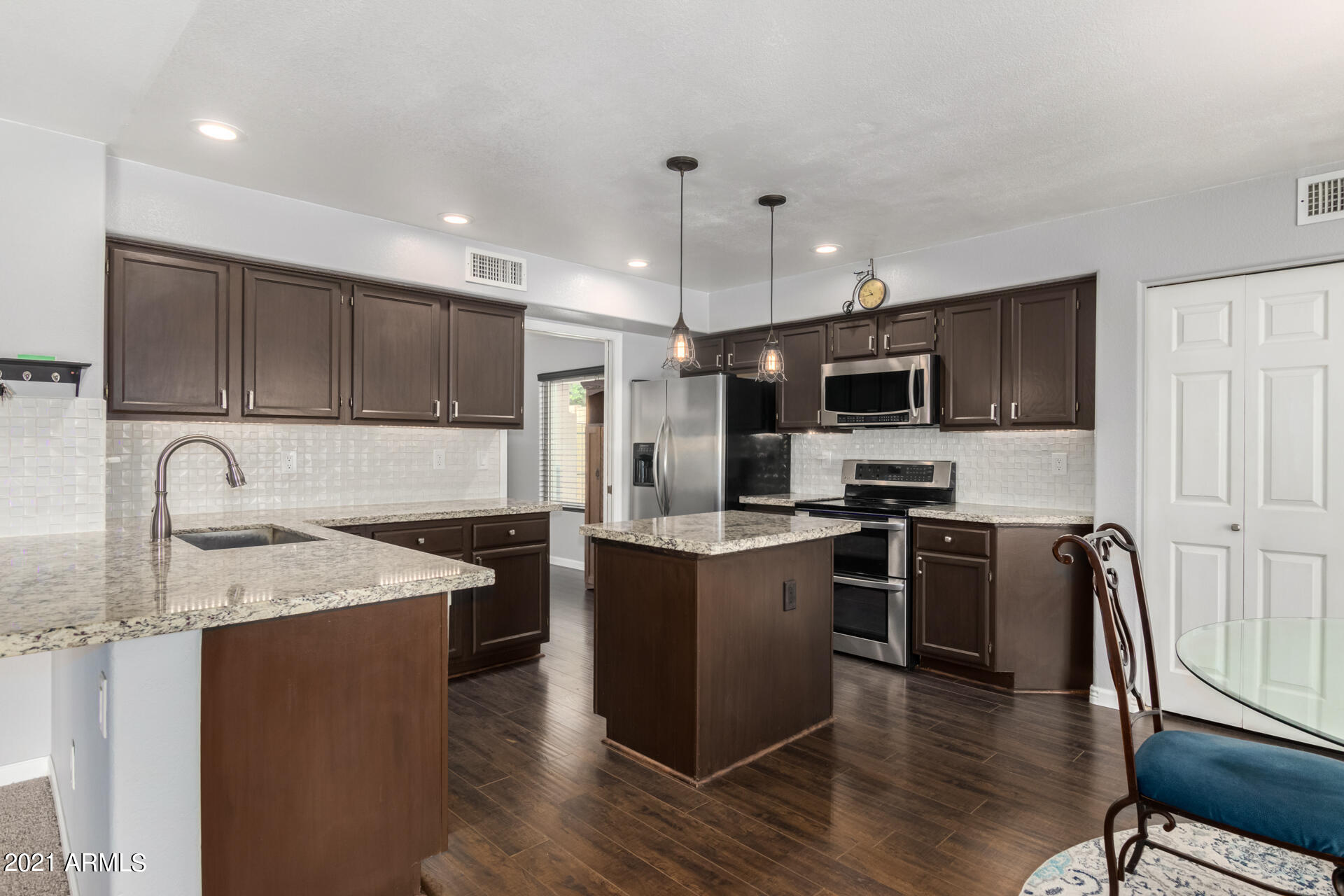 4708 East Rockledge Road Phoenix, AZ 85044 - Photo 13 of 28 0013-Rockledge 12