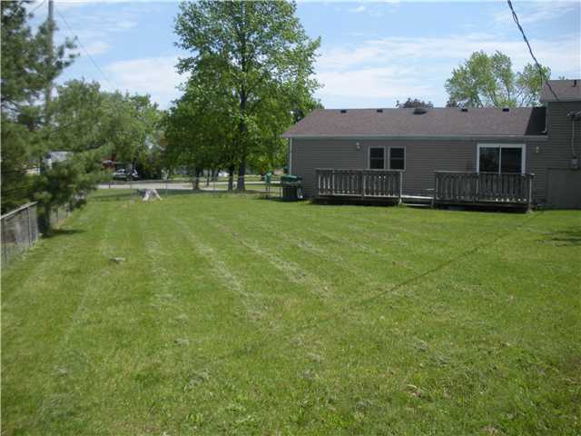 4473 Charlotte Road Columbus, OH 43207 - Photo 3 of 11
