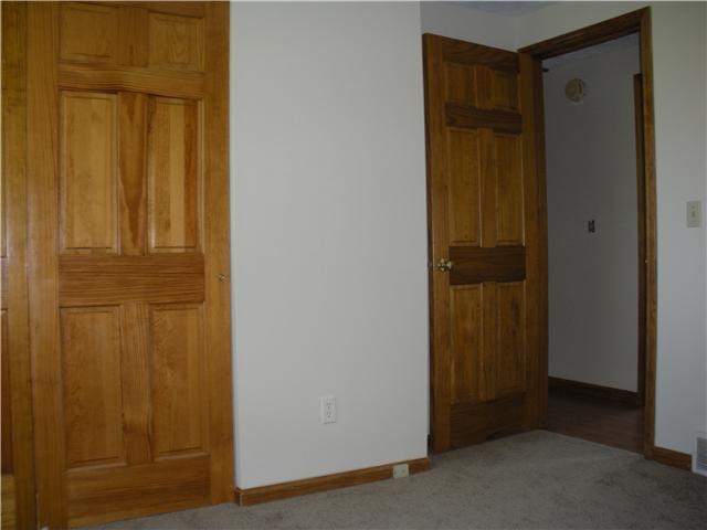 4473 Charlotte Road Columbus, OH 43207 - Photo 10 of 11