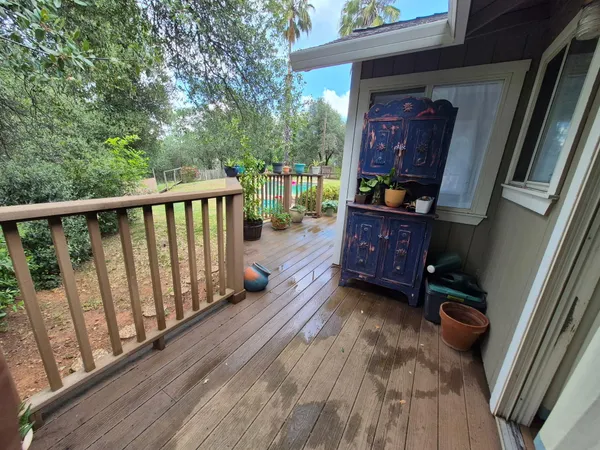 $524,900 | 17604 China Gulch Drive, Anderson, CA 96007