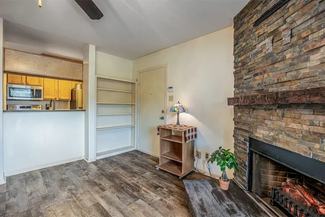 $69,000 | 1505 Ward Road, Unit 128, Baytown, TX 77520