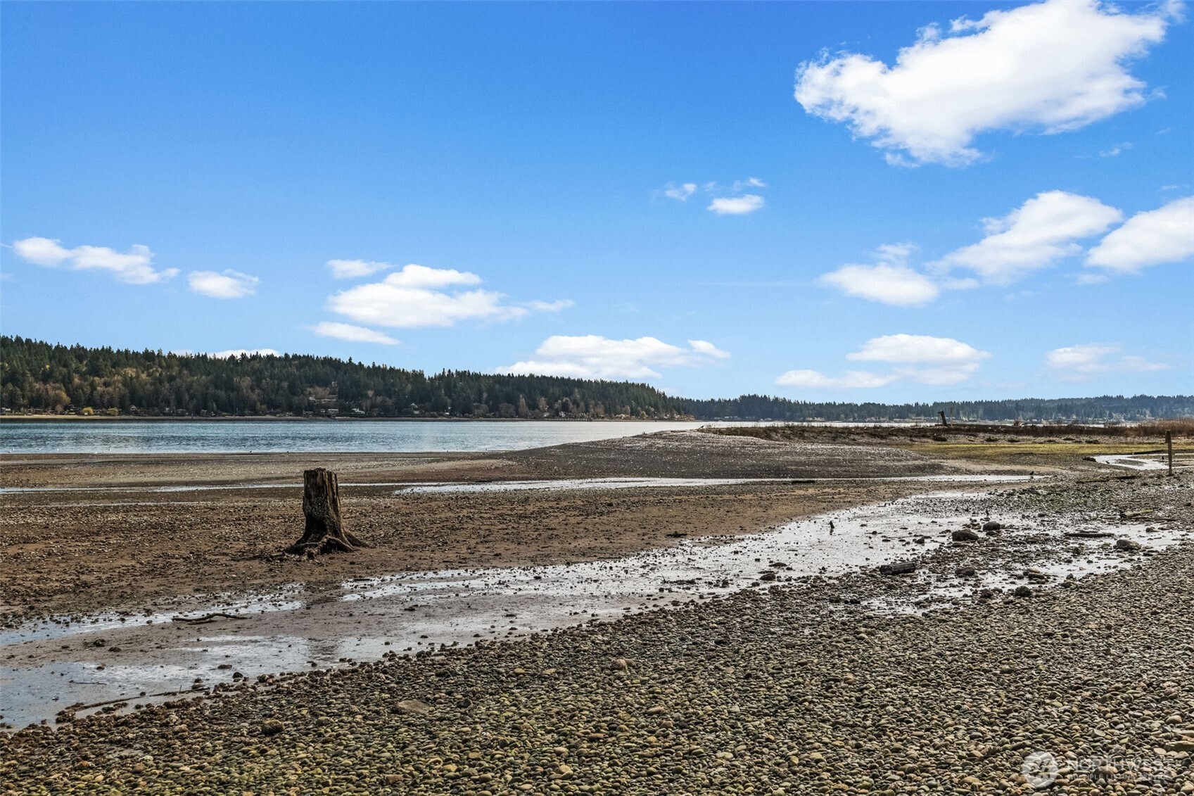 5280 Illahee Road Northeast Bremerton, WA 98311 - Photo 19 of 30 a lake view with a lake view