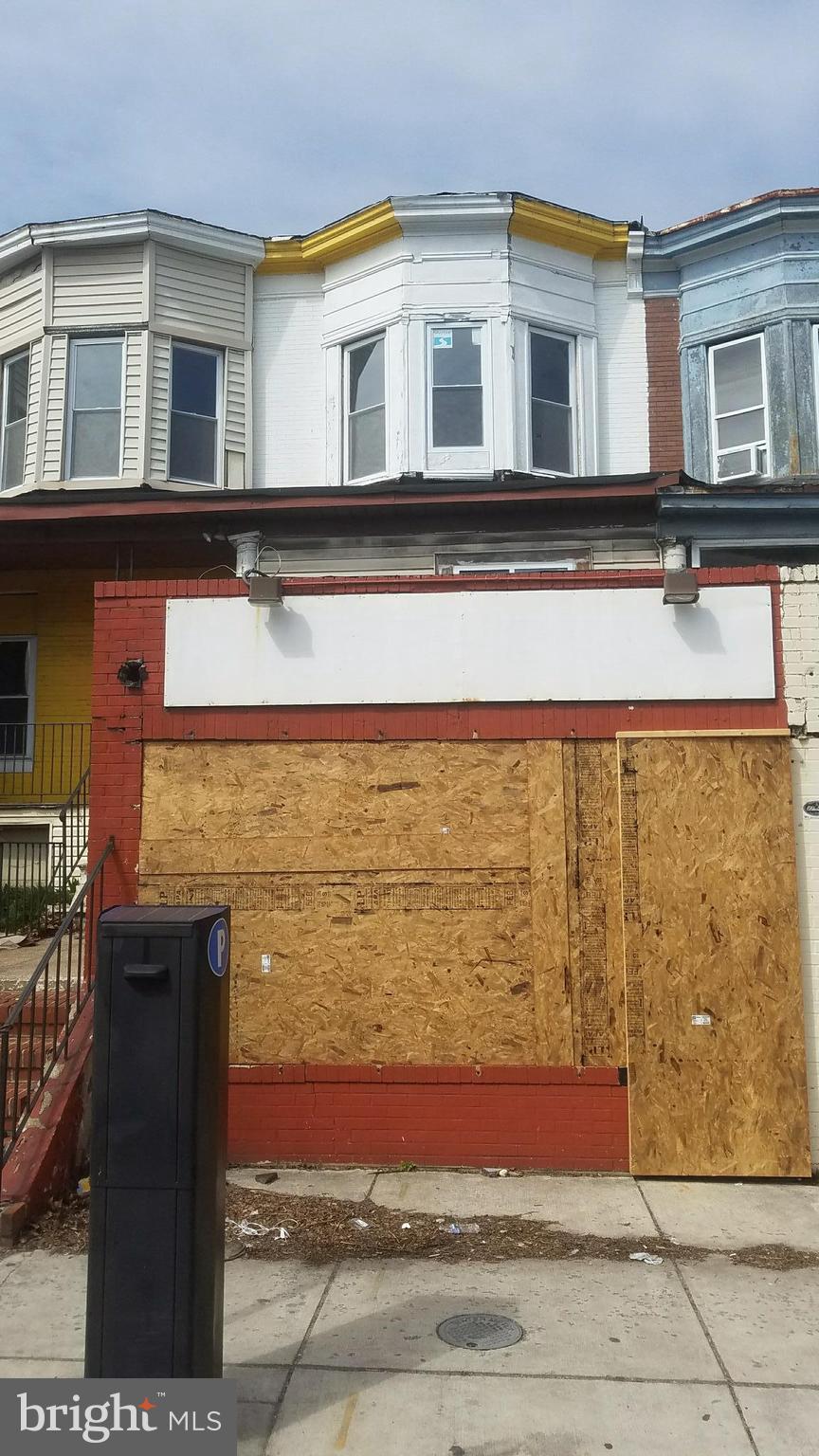 4656 York Road Baltimore, MD 21212 - Photo 4 of 4 Exterior (Front)