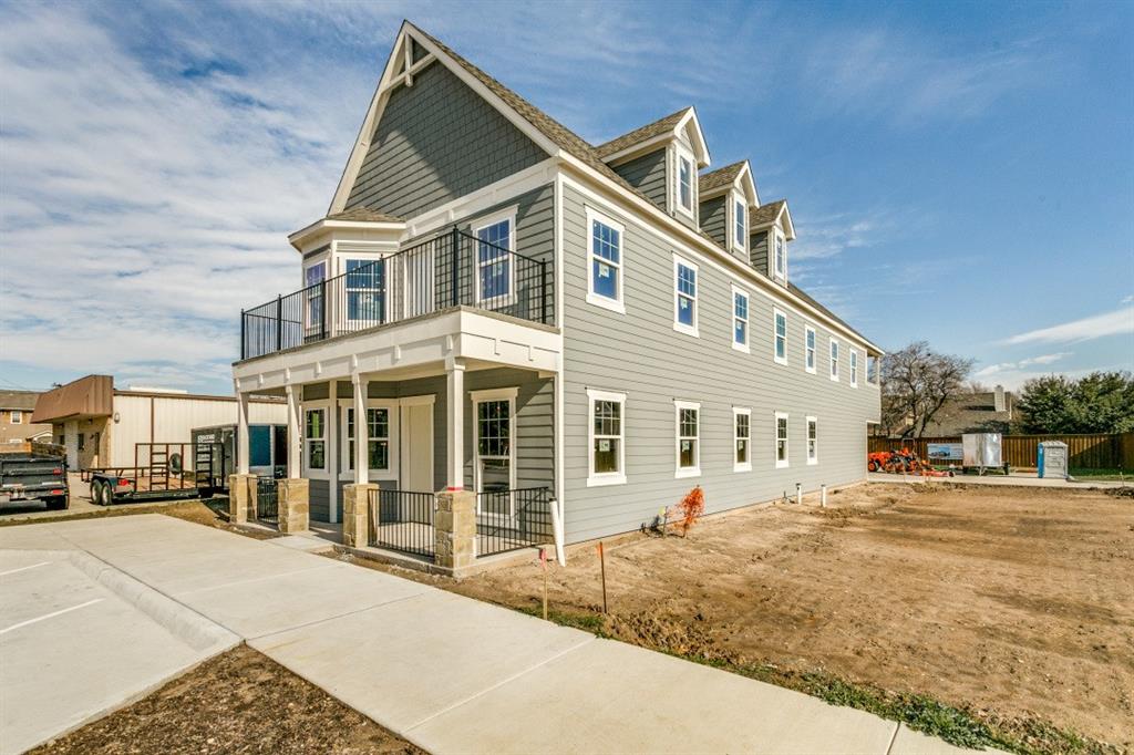 560 South Coppell Road, Unit E Coppell, TX 75019 - Photo 4 of 23