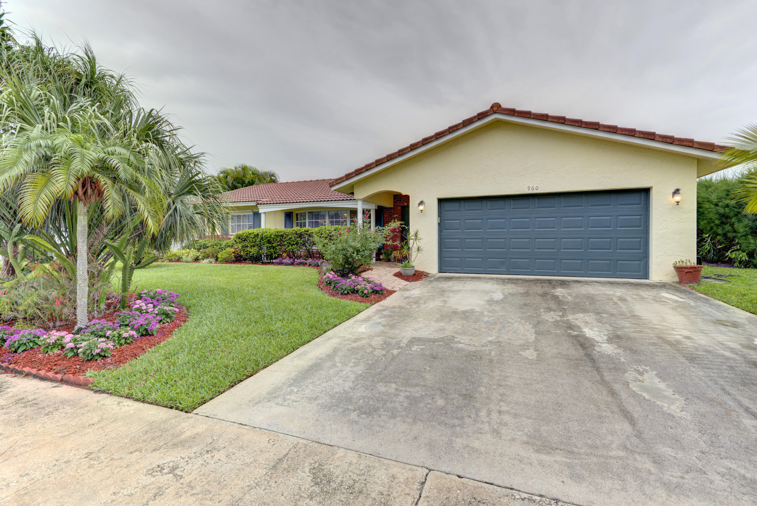 960 Southwest 15th Street Boca Raton, FL 33486 - Photo 1 of 30 Exterior