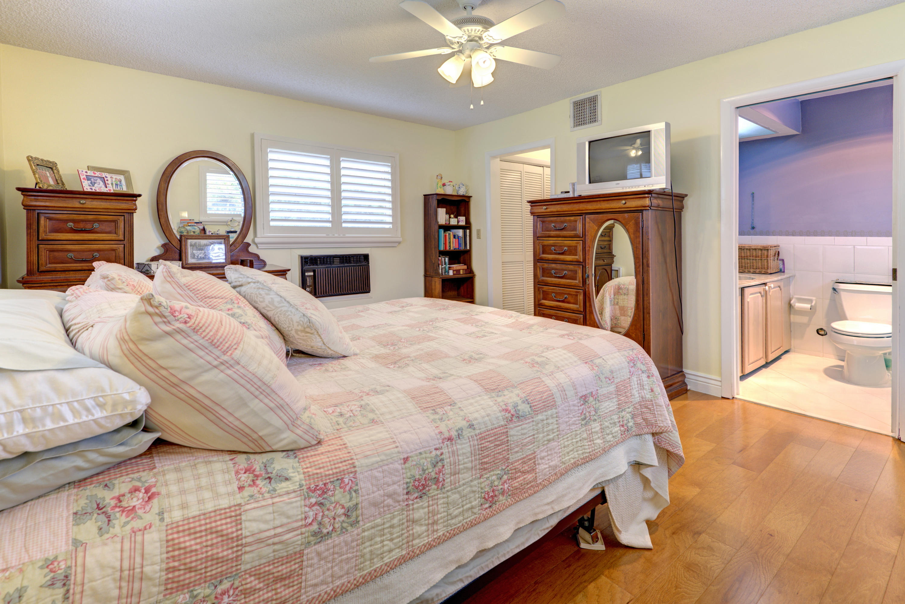 960 Southwest 15th Street Boca Raton, FL 33486 - Photo 19 of 30 DSC_8214