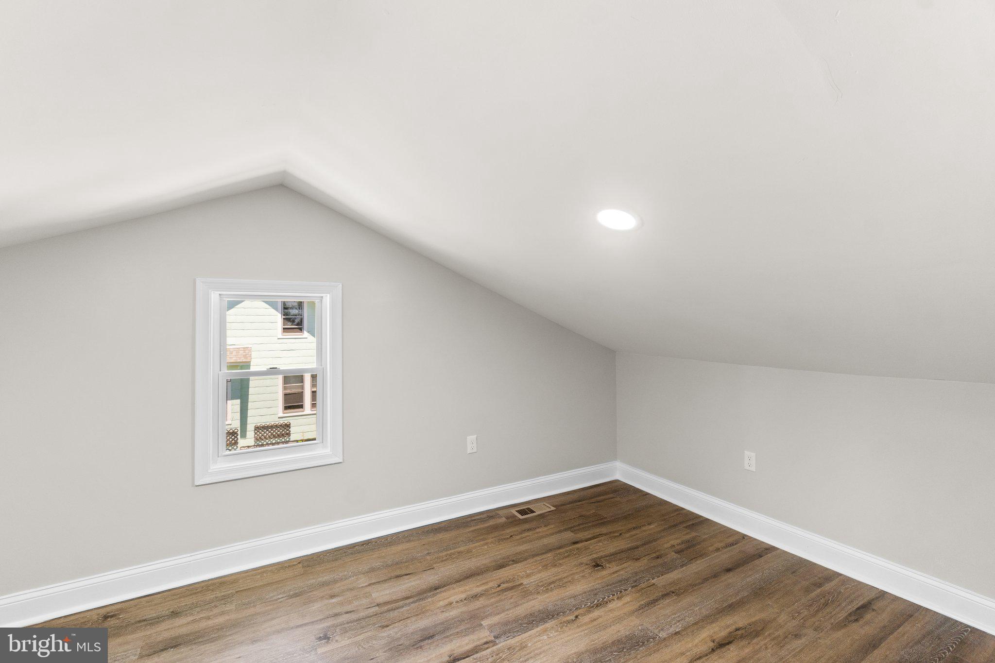 3815 Ridgecroft Road Baltimore, MD 21206 - Photo 18 of 29 Bedroom 3 on upstairs level