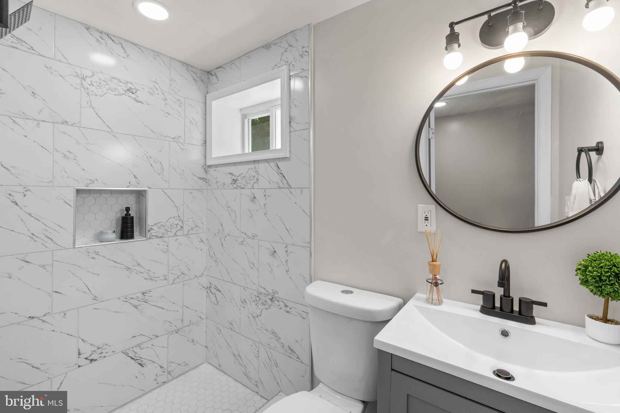 3815 Ridgecroft Road Baltimore, MD 21206 - Photo 24 of 29 Full bath in basement
