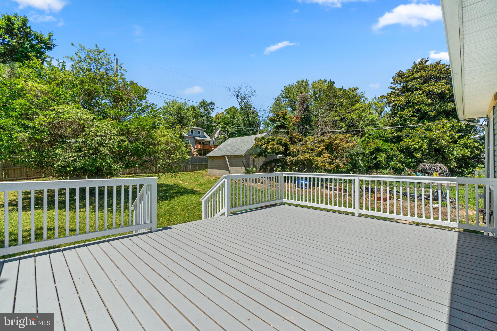 3815 Ridgecroft Road Baltimore, MD 21206 - Photo 29 of 29 Deck off kitchen