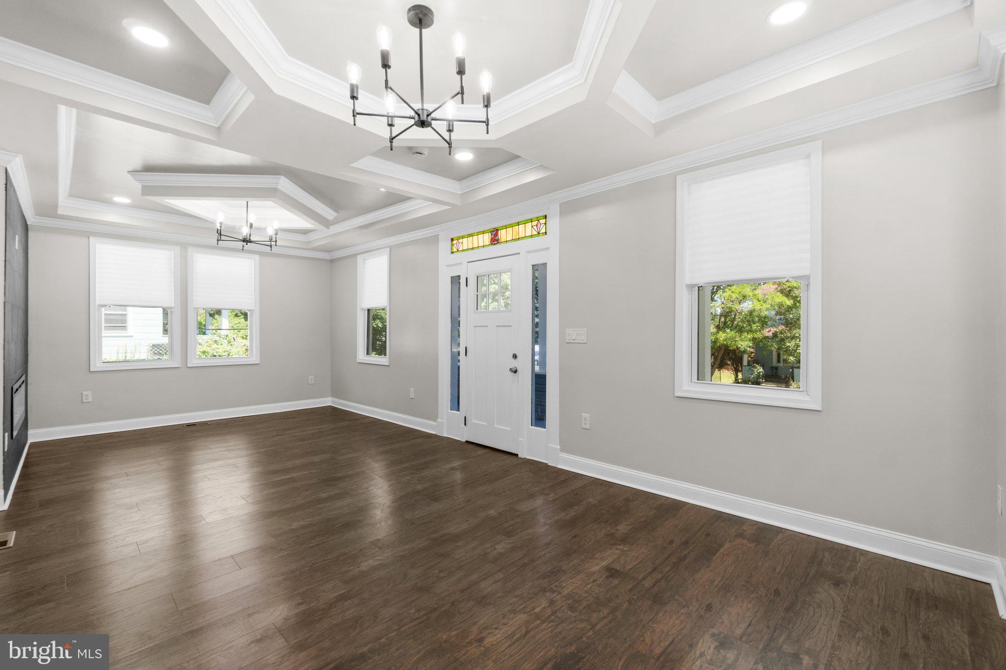 3815 Ridgecroft Road Baltimore, MD 21206 - Photo 5 of 29 Gallery Image 5